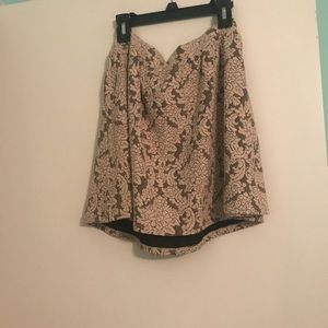 lace skirt